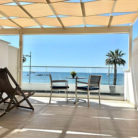 Harbour Lights Studio Apartments Paphos ภายนอก รูปภาพ